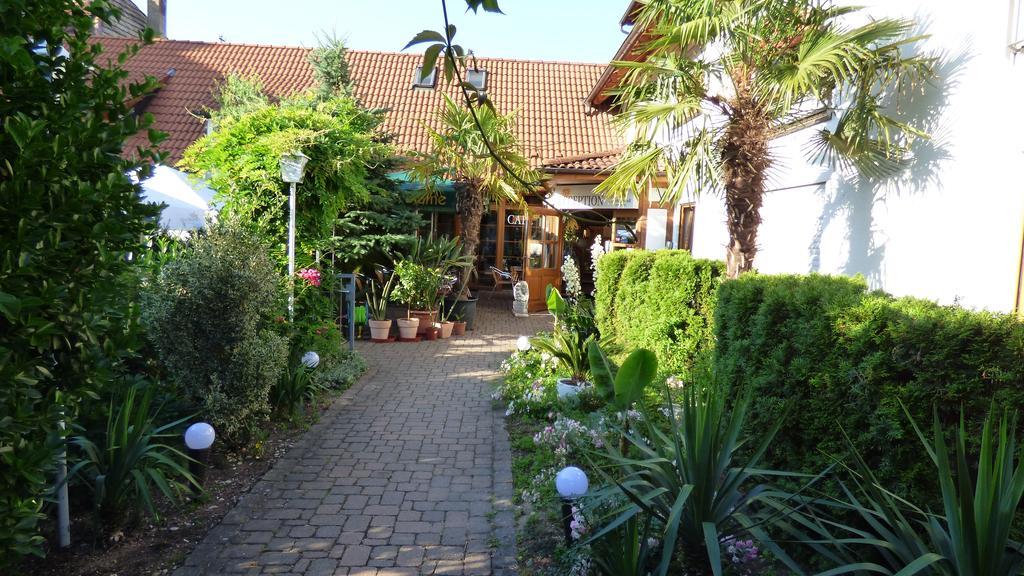 Hotel Blume Friburgo em Brisgóvia Exterior foto